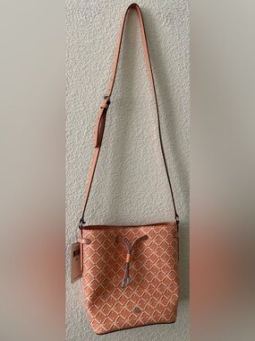Lauren Ralph Lauren Spring D2 Coral Tan Logo Crossbody Bucket Bag